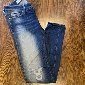 Gap 1969 Skinny destroyed ripped jeans